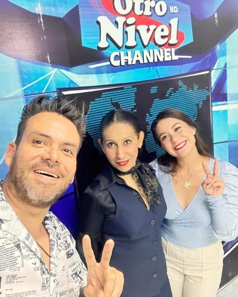 Mariana Vega participa con Dario Santana en otro Nivel Channel